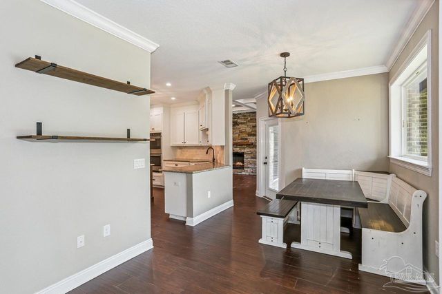 2365 Bison Dr, Pace, FL 32571