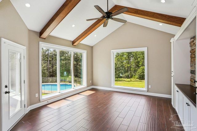 2365 Bison Dr, Pace, FL 32571