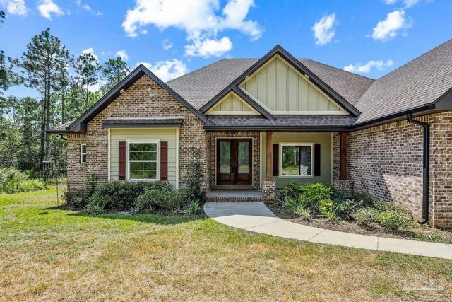 2365 Bison Dr, Pace, FL 32571