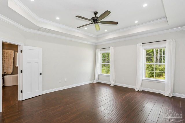 2365 Bison Dr, Pace, FL 32571