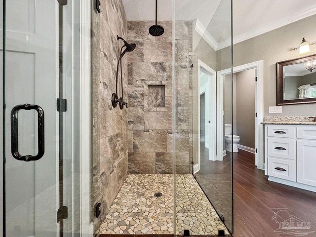 2365 Bison Dr, Pace, FL 32571