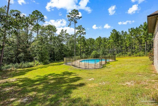 2365 Bison Dr, Pace, FL 32571