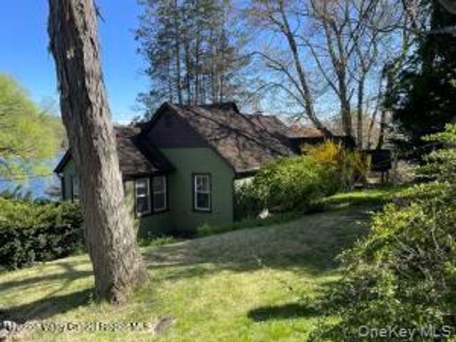 38 Lake Shore Drive, Patterson, NY 12563