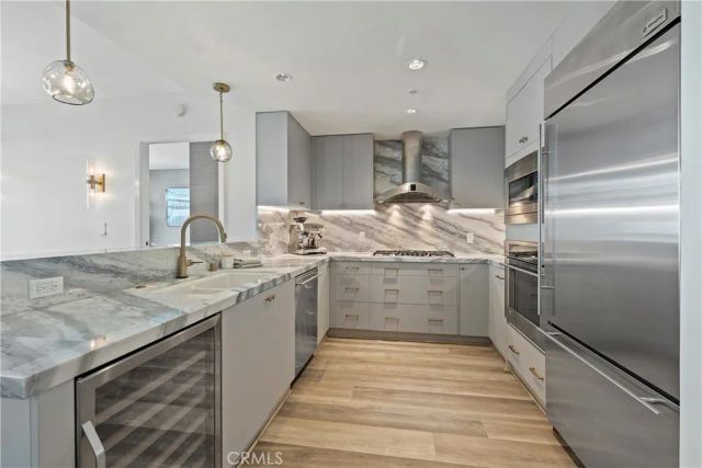 3141 Michelson 907E, Irvine, CA 92612
