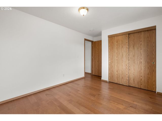 6866 N SEDRO St, Portland, OR 97203