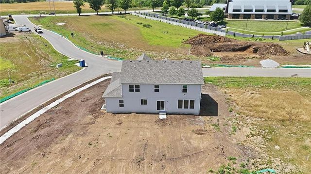 350 SW Amara Drive, Blue Springs, MO 64064