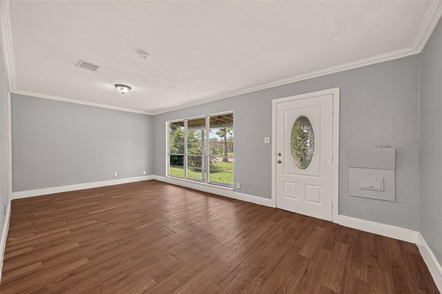 10601 Ambursen Street, Houston, TX 77034