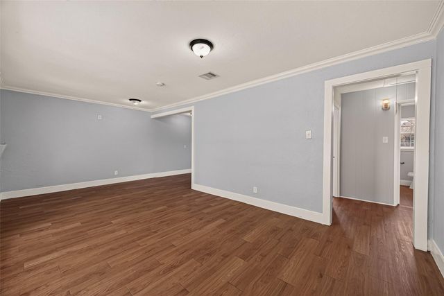 10601 Ambursen Street, Houston, TX 77034
