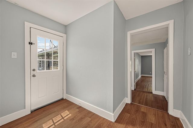 10601 Ambursen Street, Houston, TX 77034