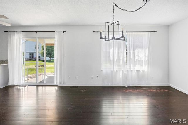 343 Moultrie Lane, O'fallon, IL 62269