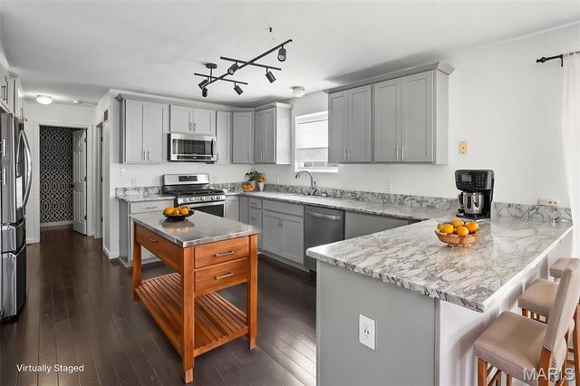 343 Moultrie Lane, O'fallon, IL 62269