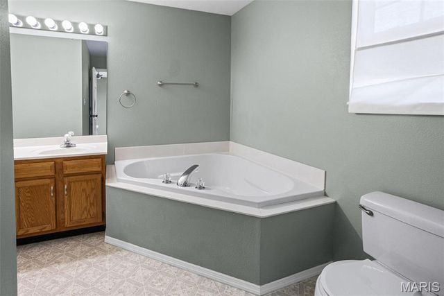 343 Moultrie Lane, O'fallon, IL 62269