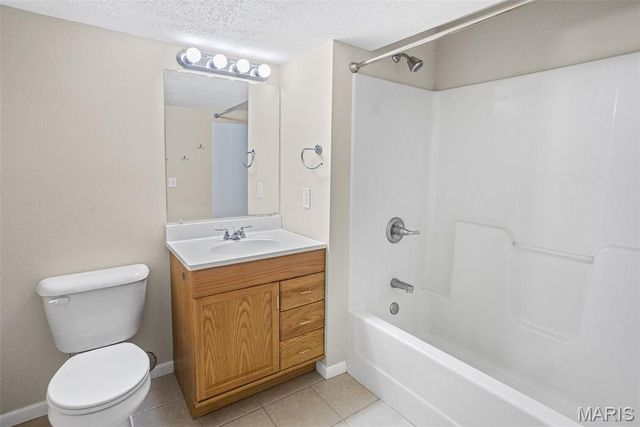 343 Moultrie Lane, O'fallon, IL 62269