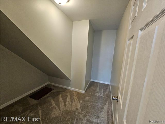 47564 Ryan Road, Shelby Twp, MI 48317
