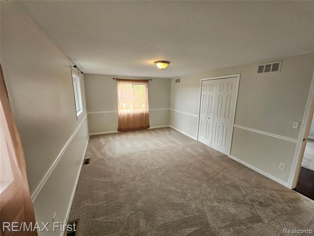 47564 Ryan Road, Shelby Twp, MI 48317