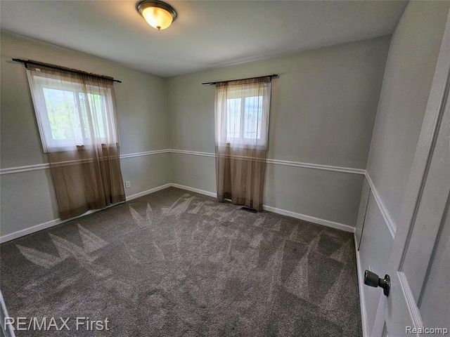 47564 Ryan Road, Shelby Twp, MI 48317