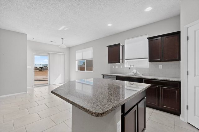 1436 Terrazas Court, Los Lunas, NM 87031