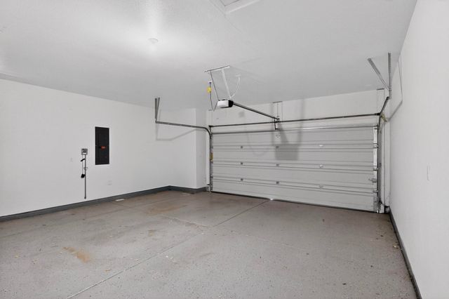 1436 Terrazas Court, Los Lunas, NM 87031