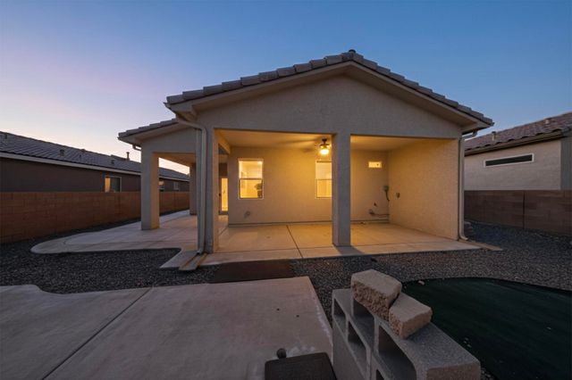 1436 Terrazas Court, Los Lunas, NM 87031