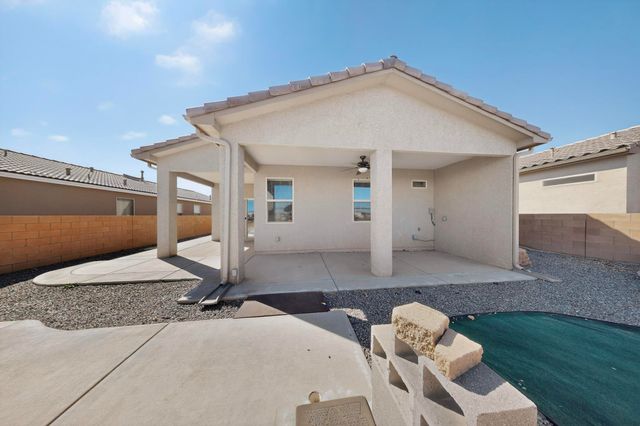 1436 Terrazas Court, Los Lunas, NM 87031