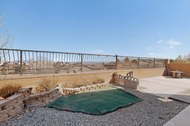 1436 Terrazas Court, Los Lunas, NM 87031