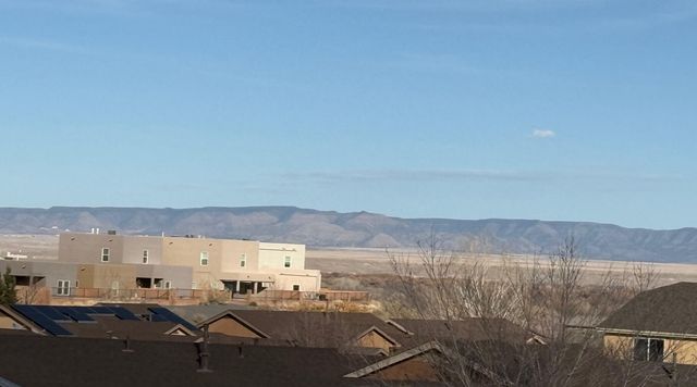 1436 Terrazas Court, Los Lunas, NM 87031