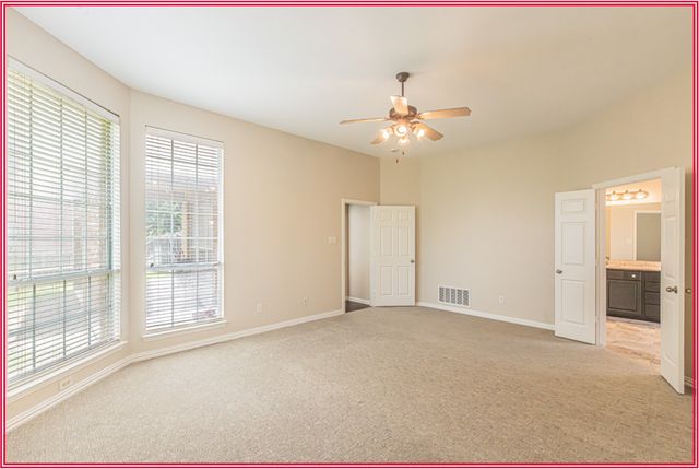 9620 Lacey Lane, Fort Worth, TX 76244