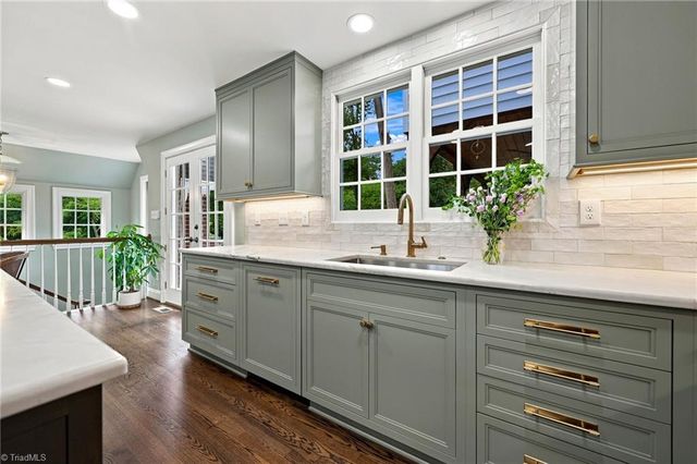 708 Florham Drive, High Point, NC 27262