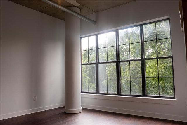 395 Central Park Place NE 230, Atlanta, GA 30312