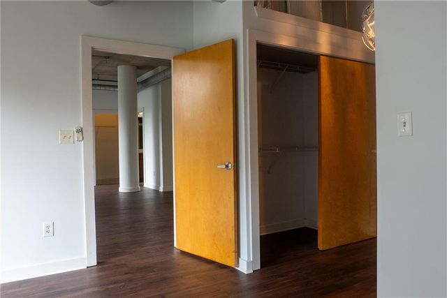 395 Central Park Place NE 230, Atlanta, GA 30312