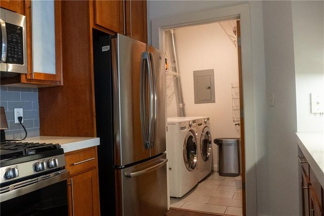 395 Central Park Place NE 230, Atlanta, GA 30312