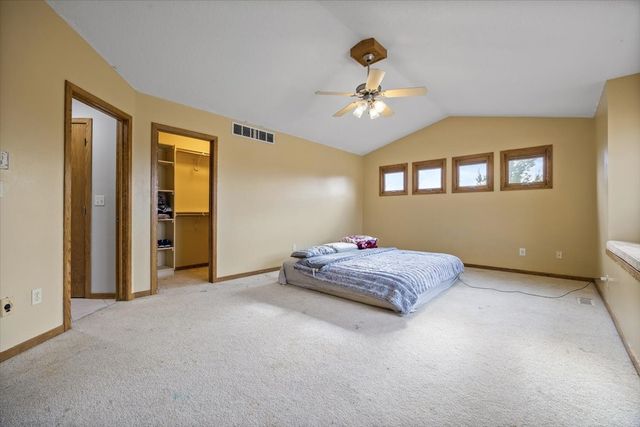 6913 Lewis Carroll Court, Johnston, IA 50131