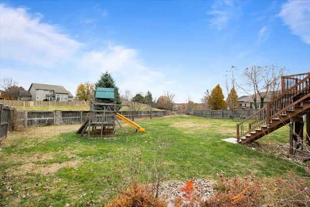 6913 Lewis Carroll Court, Johnston, IA 50131