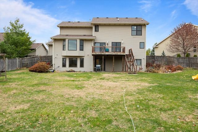 6913 Lewis Carroll Court, Johnston, IA 50131