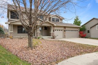 6913 Lewis Carroll Court, Johnston, IA 50131