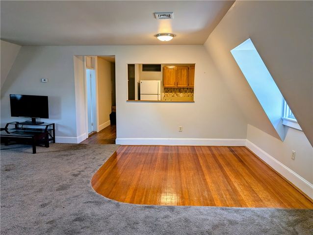 412 Bellevue Avenue #7, Newport, RI 02840
