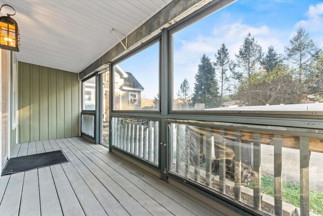 177 Winnicutt Road, Stratham, NH 03885