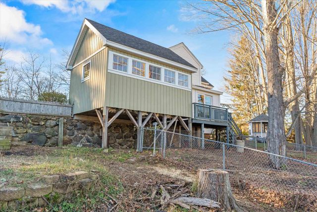 177 Winnicutt Road, Stratham, NH 03885