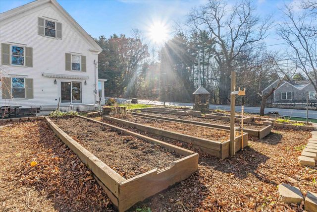 177 Winnicutt Road, Stratham, NH 03885