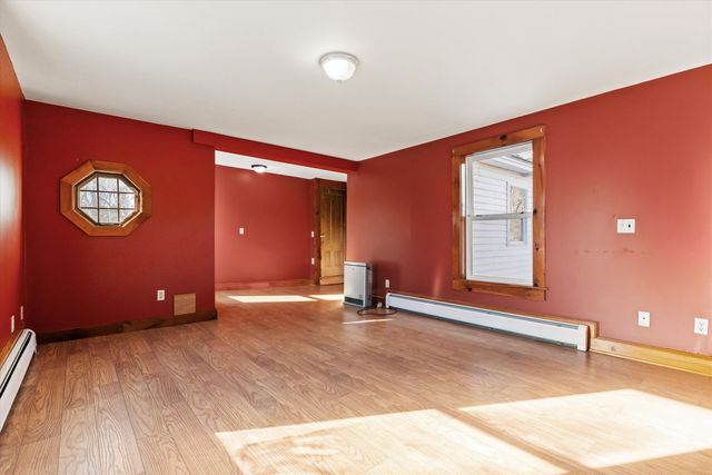 177 Winnicutt Road, Stratham, NH 03885