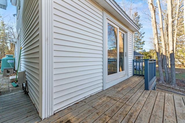 177 Winnicutt Road, Stratham, NH 03885