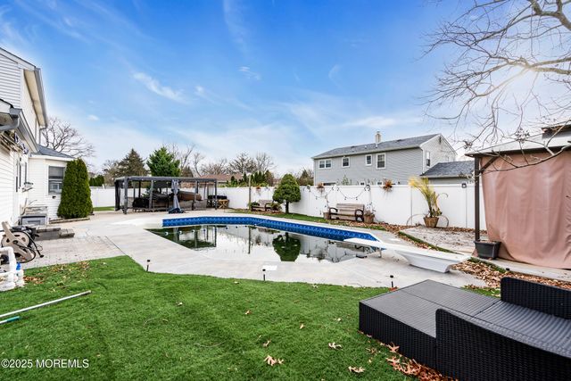 158 Harriot Drive, Brick, NJ 08724