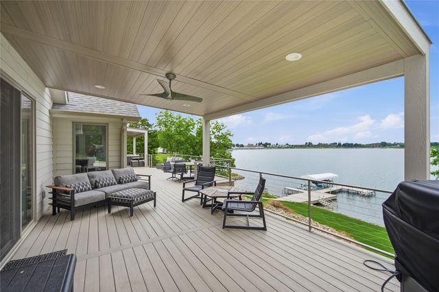 5220 Panorama Point, Panora, IA 50216