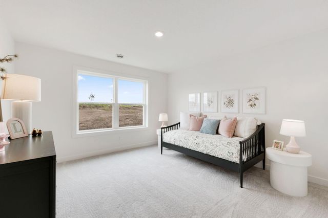 17787 Ellsworth Drive, Lakeville, MN 55024