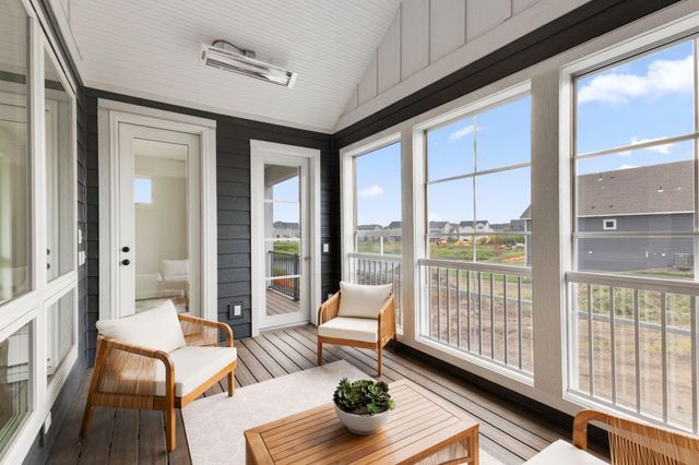 17787 Ellsworth Drive, Lakeville, MN 55024