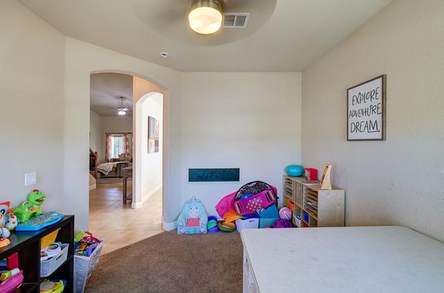 3118 Poe Avenue, Clovis, CA 93619