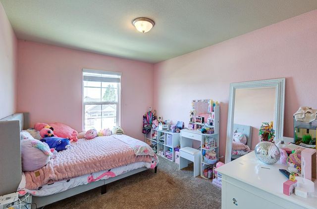 3118 Poe Avenue, Clovis, CA 93619