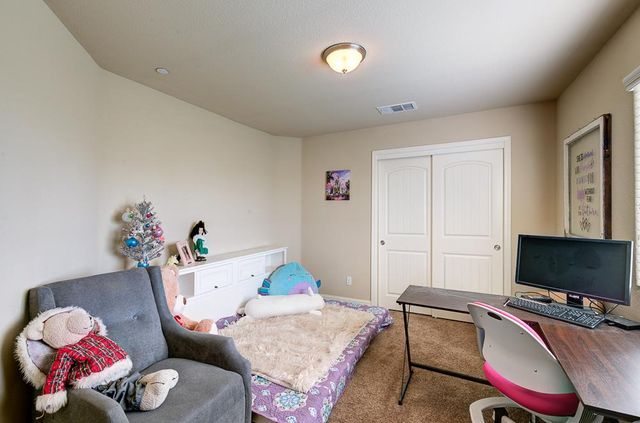 3118 Poe Avenue, Clovis, CA 93619