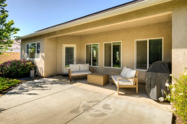 3118 Poe Avenue, Clovis, CA 93619