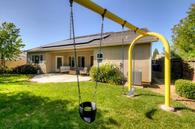 3118 Poe Avenue, Clovis, CA 93619